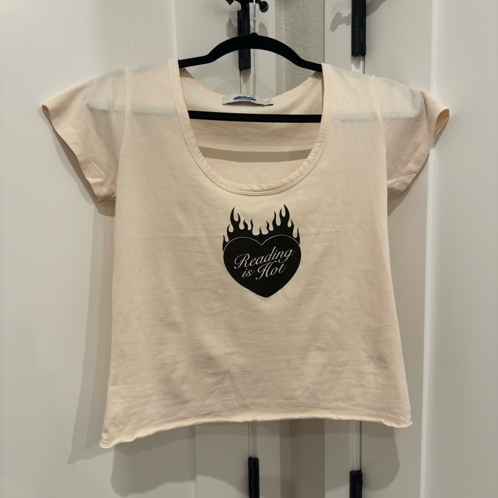Readers Graphic Baby Tee